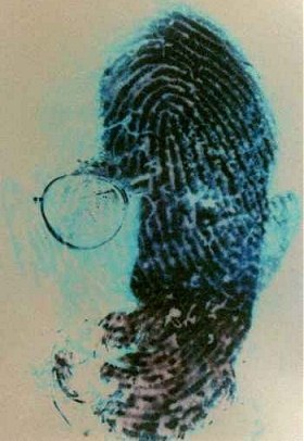 Selfportrait as my fingerprint.